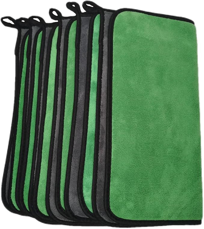 SOFTBATFY Ultrasoft, Thick and Quick Drying Car Microfiber Cleaning Towel - Image 2