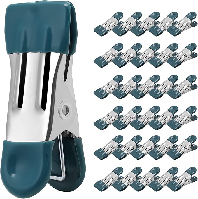 Clothes Pins Heavy Duty 30 Pack by CowdroBrand