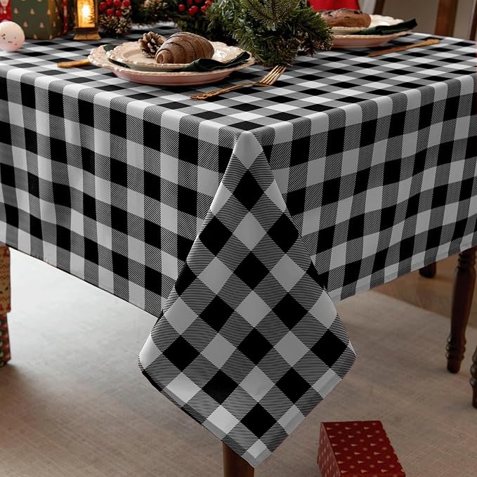 Classic Gingham Tablecloth Fabric by Essifunia