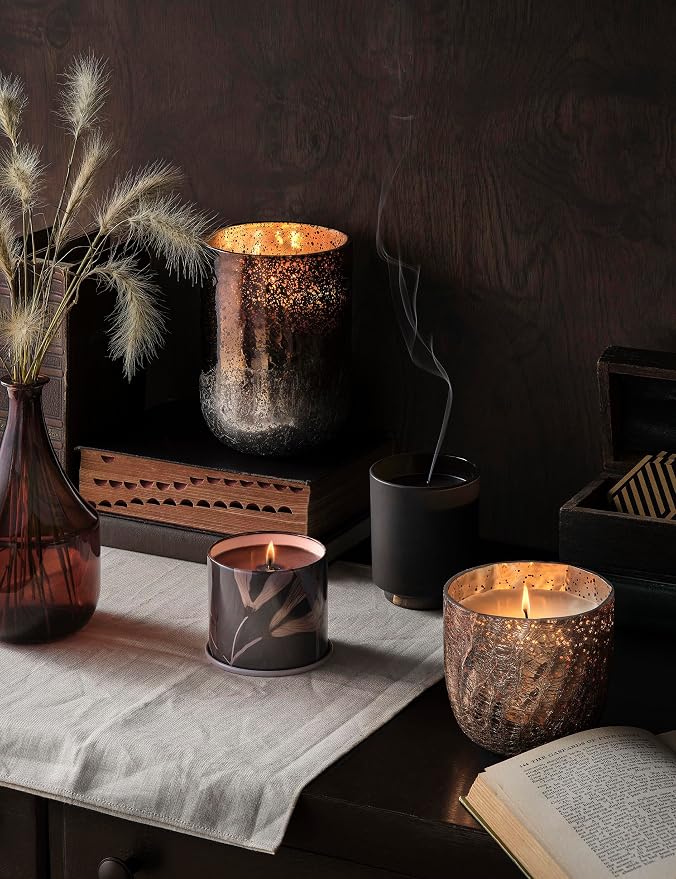 ILLUME Refillable Boxed Glass Candle - Image 11