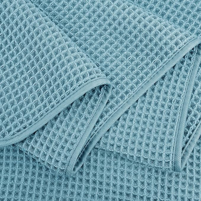 POLYTE Microfiber Oversize Quick Dry Lint Free Bath Towel, 60 x 30 in, 4 Pack - Image 4
